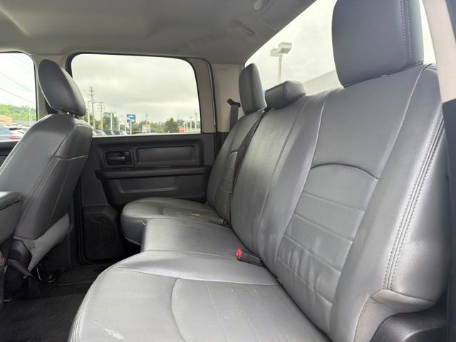 Used 2016 RAM 2500 Tradesman w/ Chrome Appearance Group AWD/4WD image 18