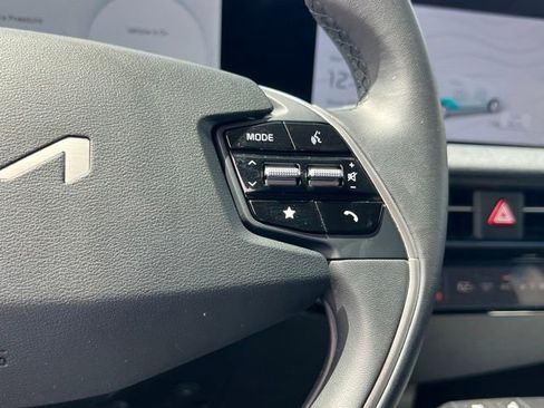 Certified 2024 Kia EV6 Wind RWD image 22
