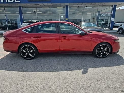 Used 2023 Honda Accord Sport image 8