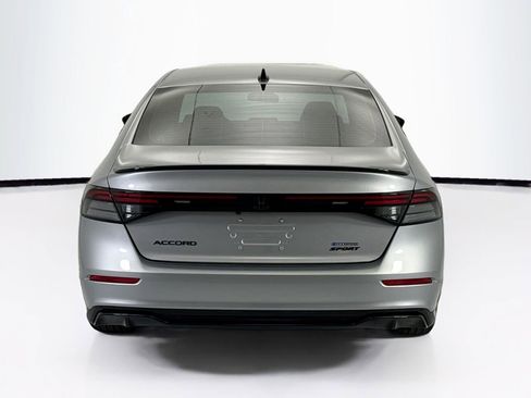 Used 2023 Honda Accord Sport image 6