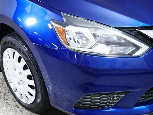 Used 2019 Nissan Sentra S FWD image 16