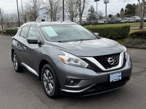 Used 2017 Nissan Murano SL w/ SL Technology Package image 2