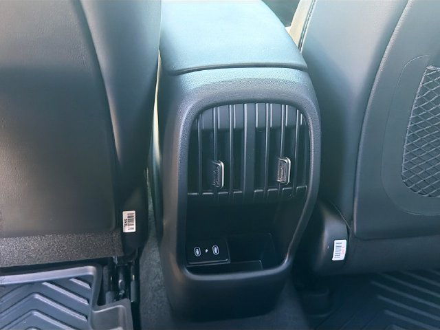 New 2026 Hyundai Kona Limited FWD image 26