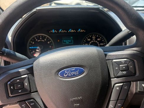 Used 2017 Ford F150 XLT RWD image 16