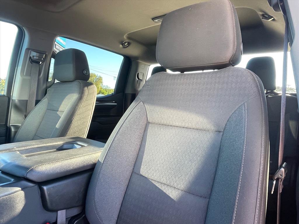 Used 2022 Chevrolet Silverado 1500 LT AWD/4WD image 20