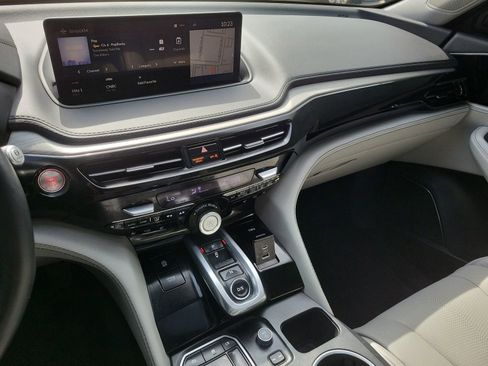 Used 2023 Acura MDX SH-AWD w/ Advance Package image 13