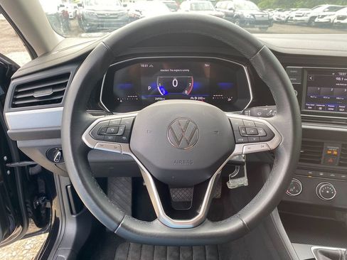 Used 2024 Volkswagen Jetta S image 15