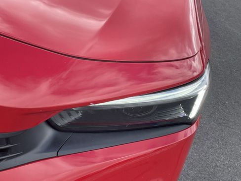 Used 2024 Honda Civic Touring image 10