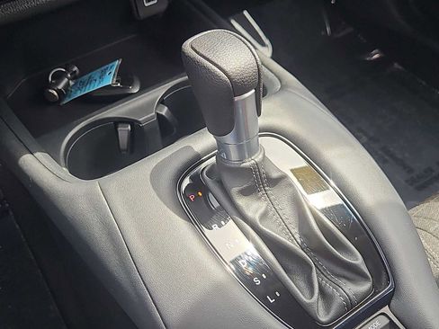 Certified 2023 Honda HR-V LX image 22