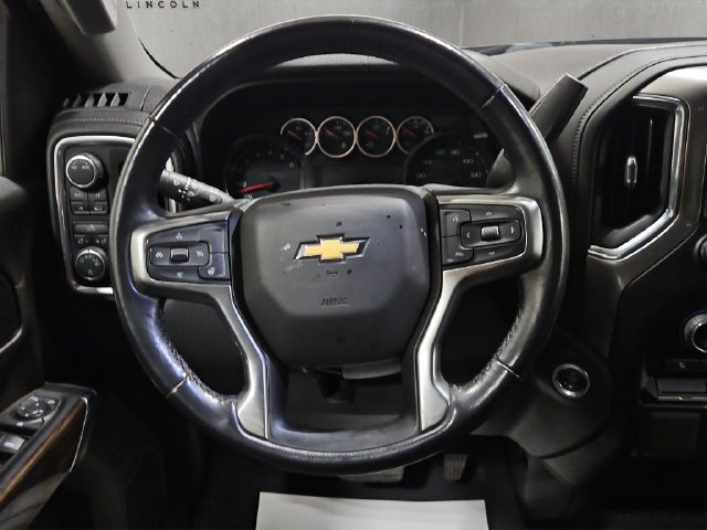 Used 2021 Chevrolet Silverado 1500 LT AWD/4WD image 14