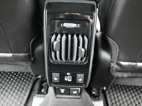 Used 2022 Jeep Compass Trailhawk w/ Trailhawk Elite Group image 12