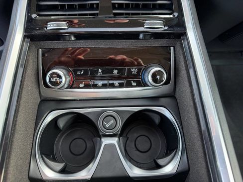 Used 2016 BMW 750i xDrive image 14