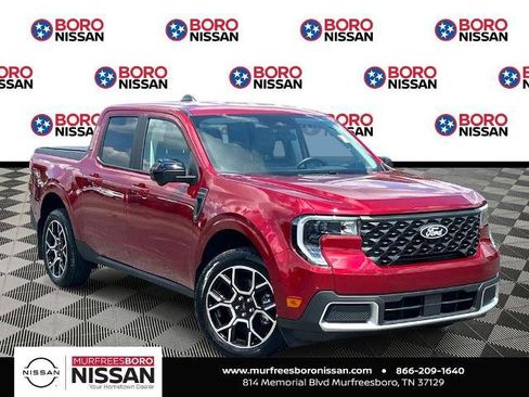 Used 2025 Ford Maverick Lariat w/ 4K Tow Package AWD/4WD image 1