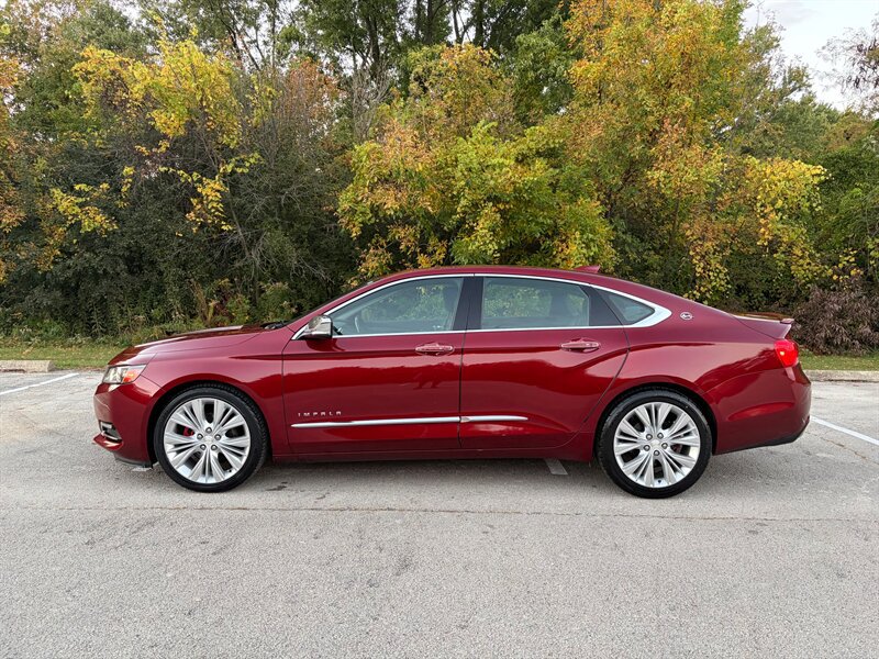 Used 2016 Chevrolet Impala LTZ w/ Enhanced Convenience Package FWD image 2