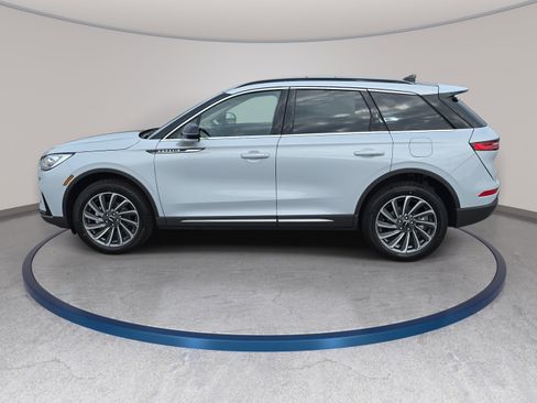 New 2026 Lincoln Corsair Reserve AWD/4WD image 8