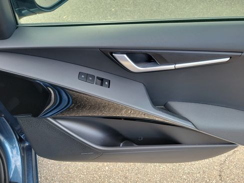 Certified 2023 Kia Niro Wave FWD image 8