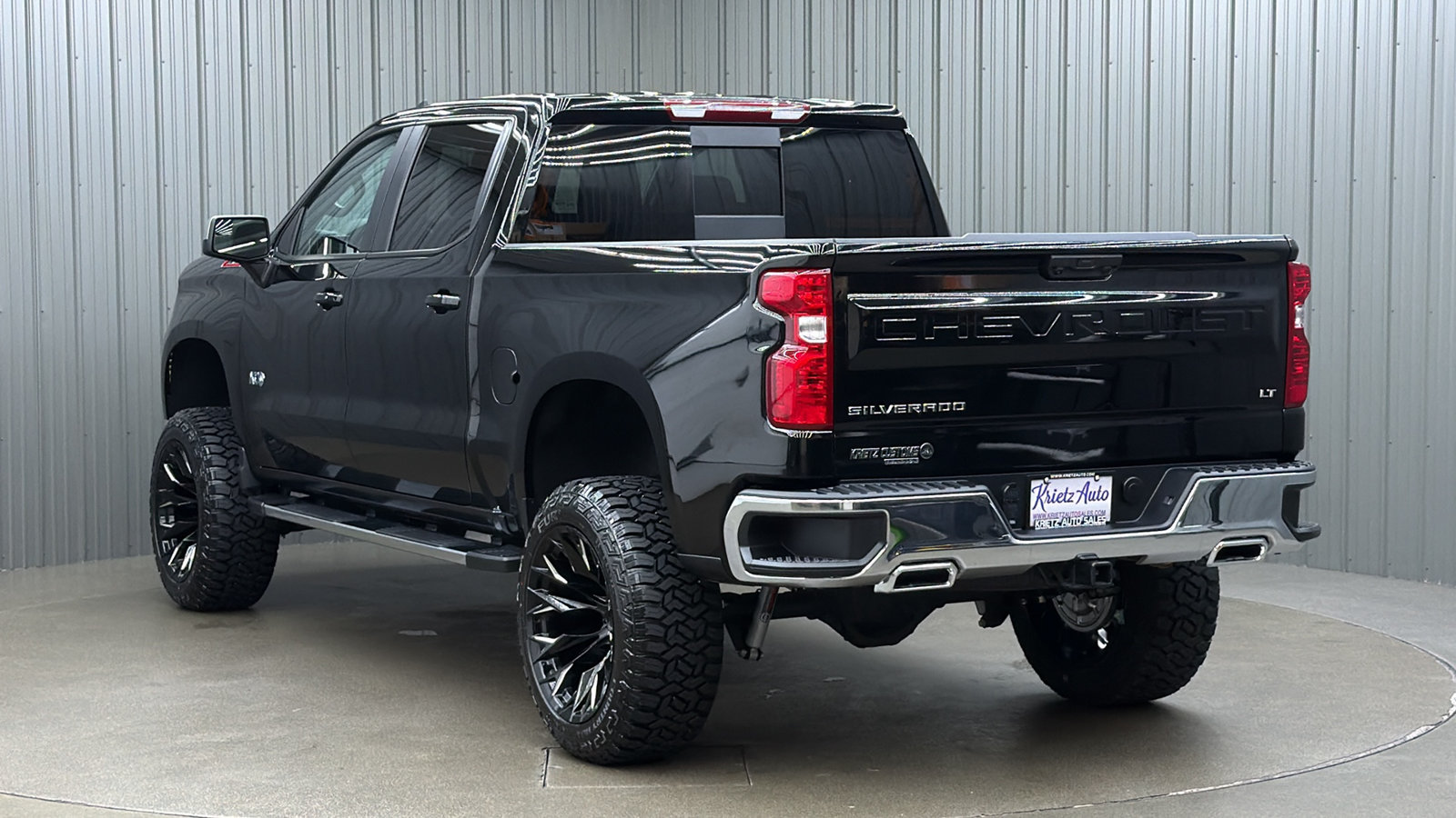 Used 2026 Chevrolet Silverado 1500 LT AWD/4WD image 3
