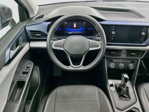 Used 2022 Volkswagen Taos SE FWD image 10