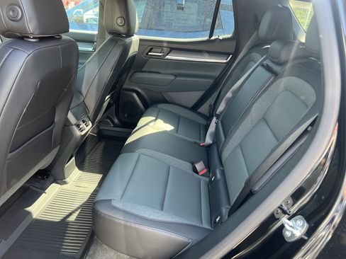 New 2026 GMC Terrain AT4 w/ Technology Package II AWD/4WD image 12