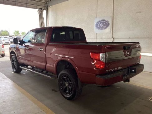 Used 2017 Nissan Titan 4x4 Crew Cab Platinum Reserve image 5