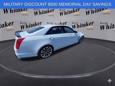 Used 2018 Cadillac CTS V w/ Carbon Fiber Package RWD image 11