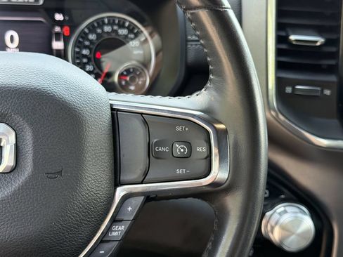 Used 2024 RAM 1500 Laramie RWD image 31