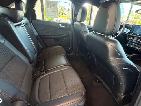 Used 2023 Ford Escape ST-Line Select w/ Tech Pack #2 AWD/4WD image 12