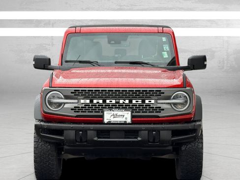 Used 2022 Ford Bronco Badlands image 3