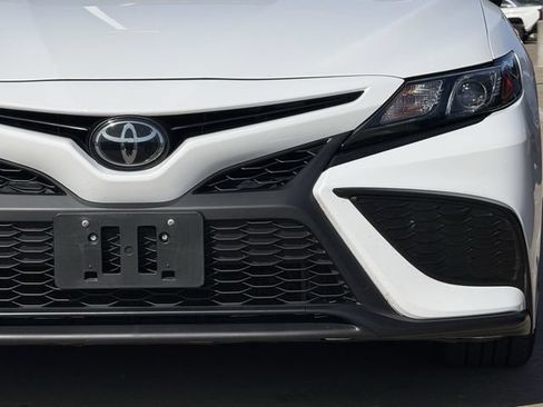 Used 2023 Toyota Camry SE w/ Protection Package (Q2) (TMS) FWD image 8