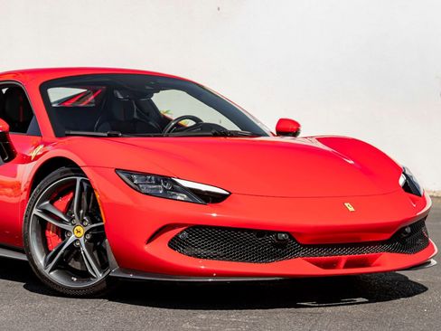 Used 2024 Ferrari 296 GTS RWD image 7