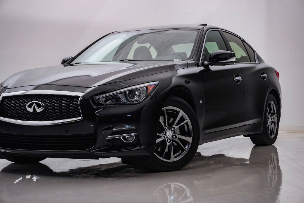 Used 2015 INFINITI Q50 Premium w/ Deluxe Touring Package AWD/4WD image 2