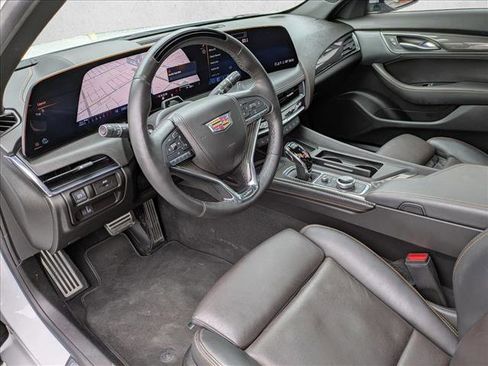 Used 2025 Cadillac CT5 V image 10