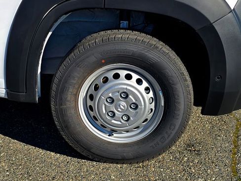 New 2026 RAM ProMaster 2500 w/ Advanced Safety Group FWD image 26