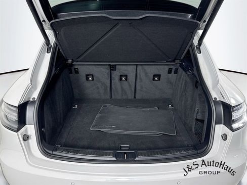 Used 2021 Porsche Macan GTS image 33