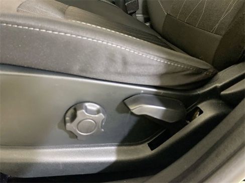 Used 2021 Ford EcoSport SE image 25