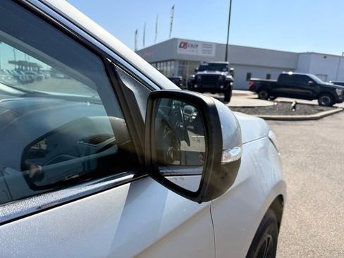 Used 2019 Ford Edge SEL w/ Equipment Group 201A image 20