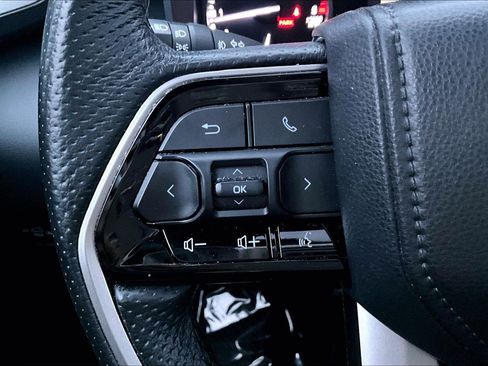 Used 2023 Toyota Tundra Limited image 17