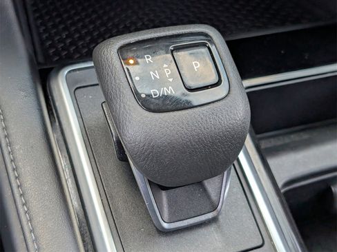 Certified 2024 Nissan Pathfinder SV image 22