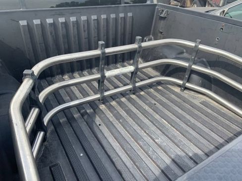 Used 2001 Ford Explorer Sport Trac 4x4 image 3