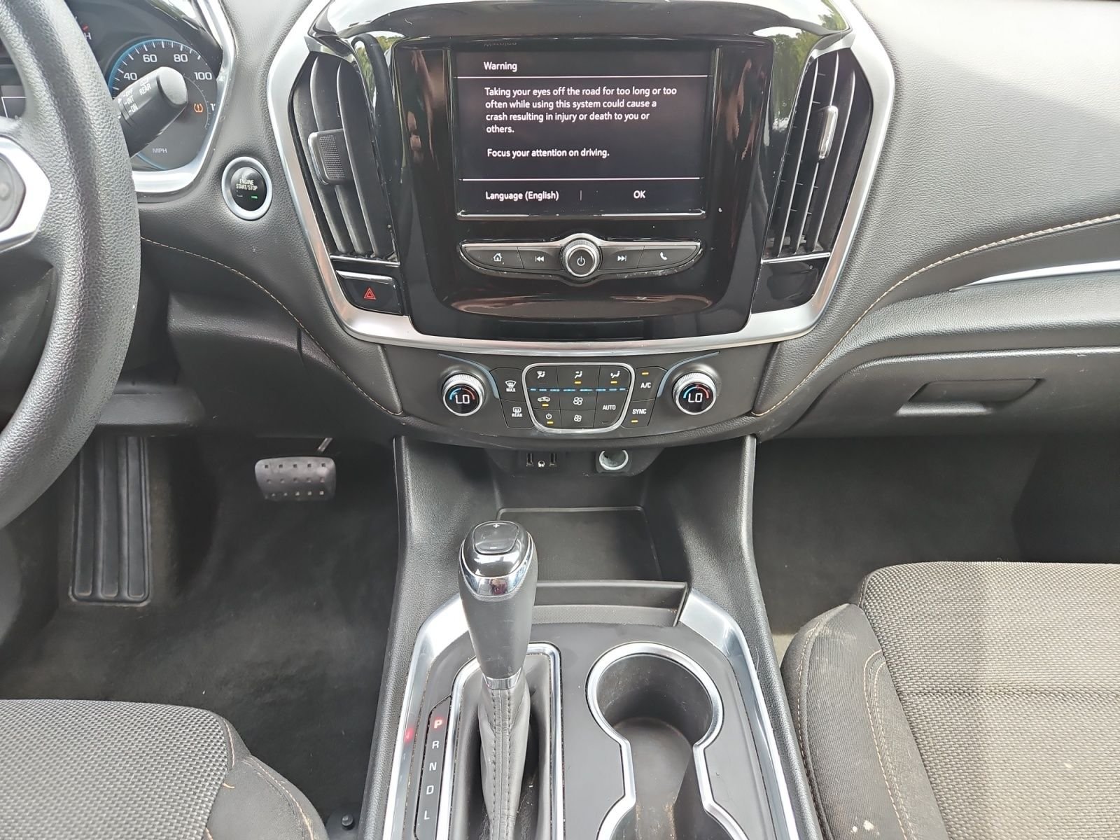 Used 2020 Chevrolet Traverse LS FWD image 11