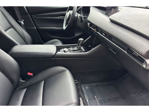 Certified 2025 MAZDA MAZDA3 s Sport image 17