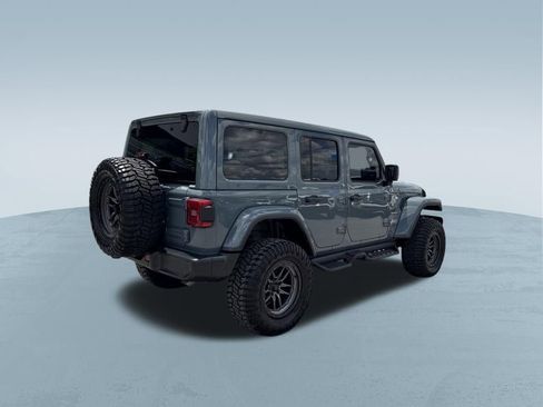 Used 2024 Jeep Wrangler Unlimited Sahara w/ Technology Group AWD/4WD image 8