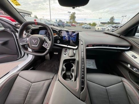 Used 2023 Chevrolet Corvette Stingray Premium Cpe image 21