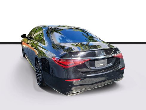 Used 2023 Mercedes-Benz S 580 4MATIC Sedan image 3
