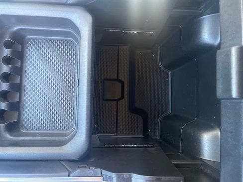 Used 2020 RAM 1500 Laramie AWD/4WD image 30
