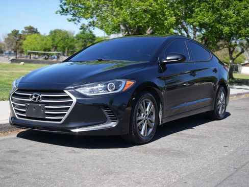 Used 2018 Hyundai Elantra SEL FWD image 1