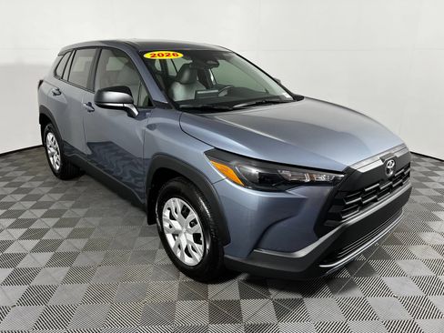 Used 2026 Toyota Corolla Cross L FWD image 3