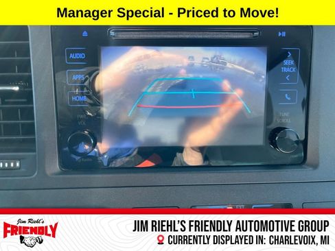 Used 2016 Toyota Sienna LE image 20