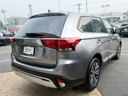 Used 2020 Mitsubishi Outlander ES FWD image 7