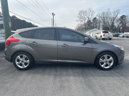 Used 2014 Ford Focus SE image 7